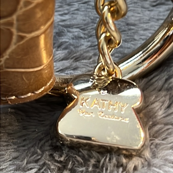 Kathy van  zeelander purse - Picture 4 of 6